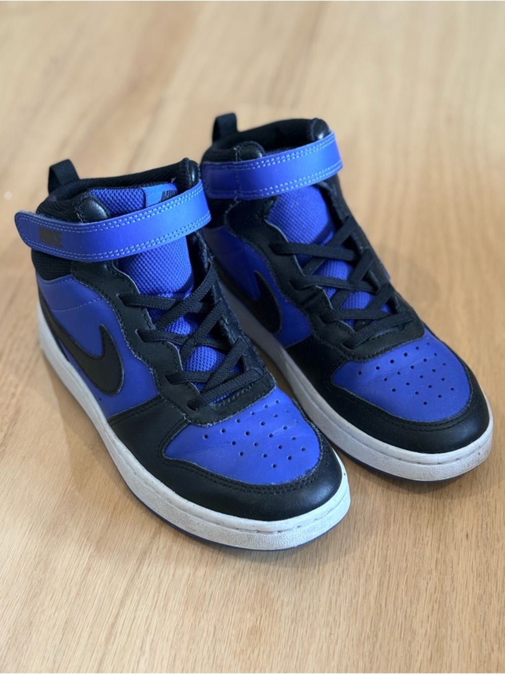 Nike Kids Court Borough Mid Sneakers 2.5 Black and Royal Blue